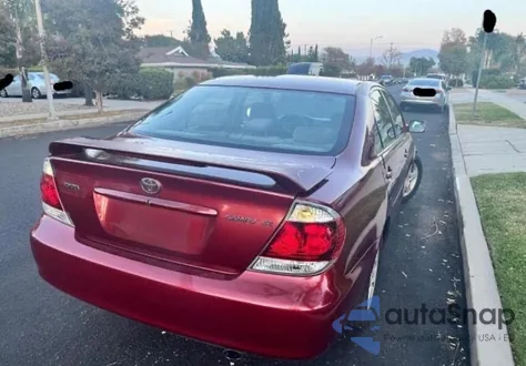 4T1BE32K85U038064